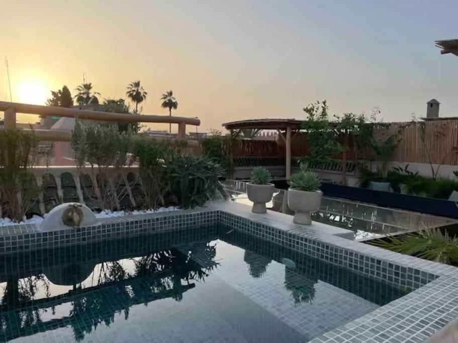 Riad Ptit Kech, Bassin Terrasse - Petits Dejeuners Marrakesh Exterior foto
