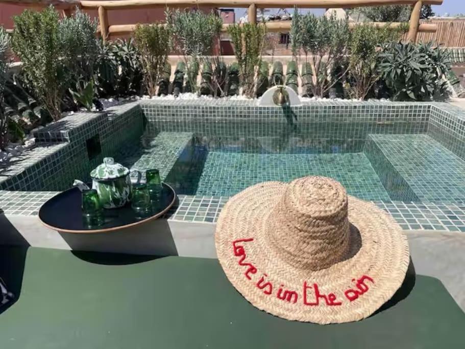 Riad Ptit Kech, Bassin Terrasse - Petits Dejeuners Marrakesh Exterior foto