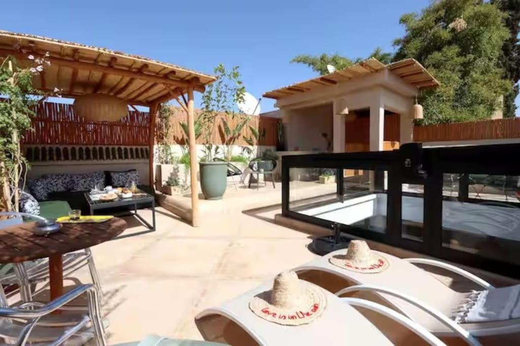 Riad Ptit Kech, Bassin Terrasse - Petits Dejeuners Marrakesh Exterior foto