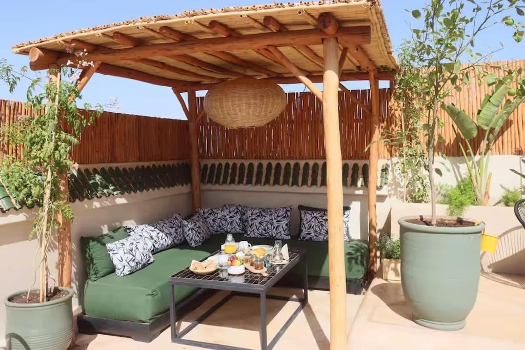 Riad Ptit Kech, Bassin Terrasse - Petits Dejeuners Marrakesh Exterior foto